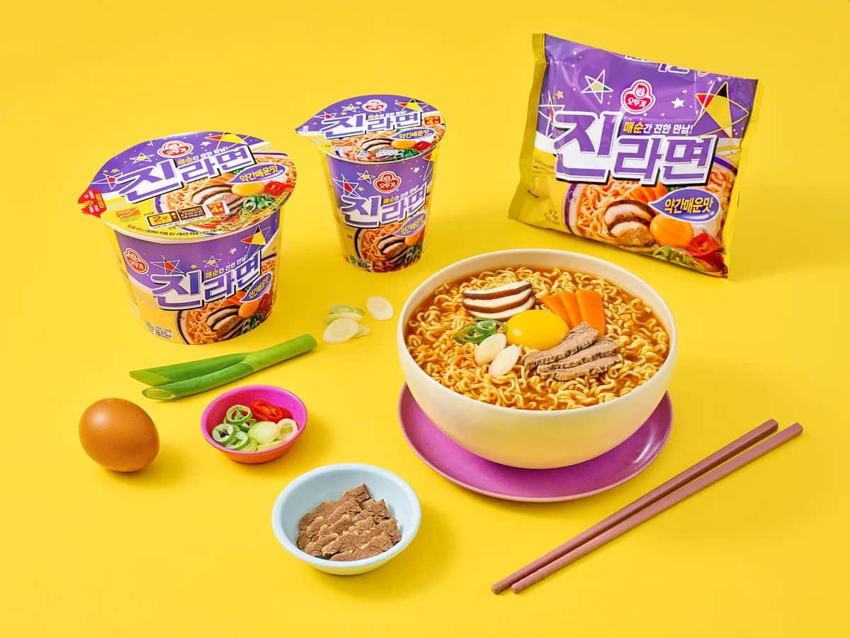 진라면 약간매운맛 큰컵